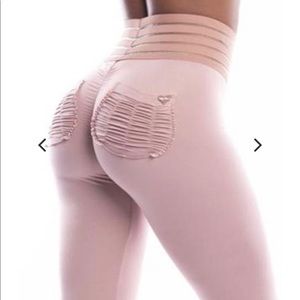 Cute Booty Sport Leggings sz S rose gold